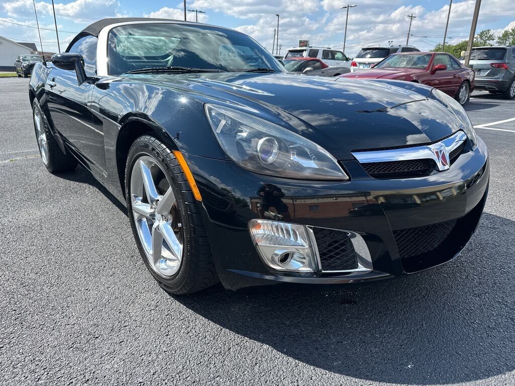 2008 SATURN Sky