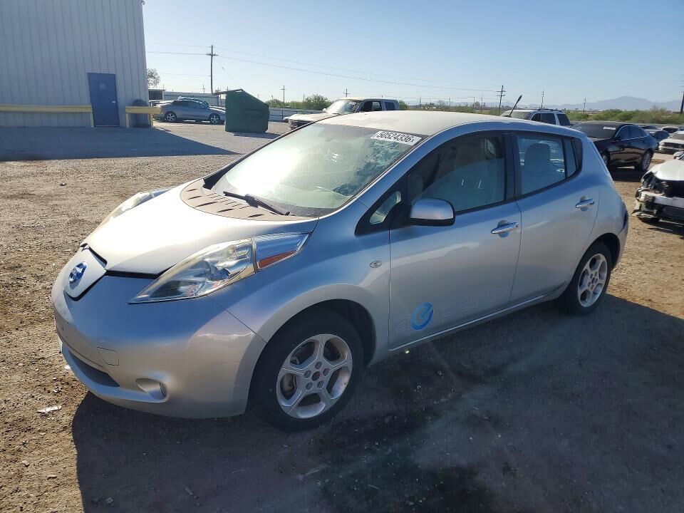 2011 NISSAN Leaf