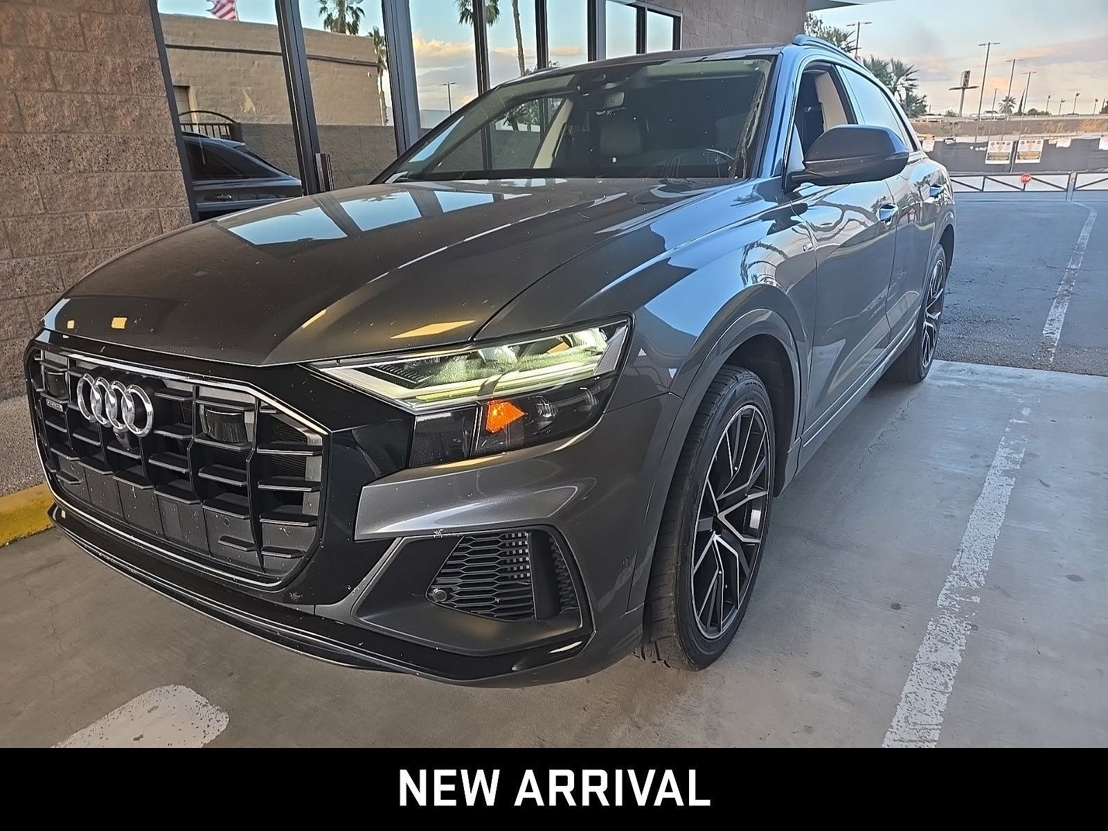 2020 AUDI Q8