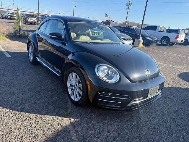 2018 VOLKSWAGEN Beetle