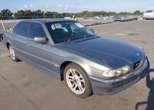 2001 BMW 7 Series