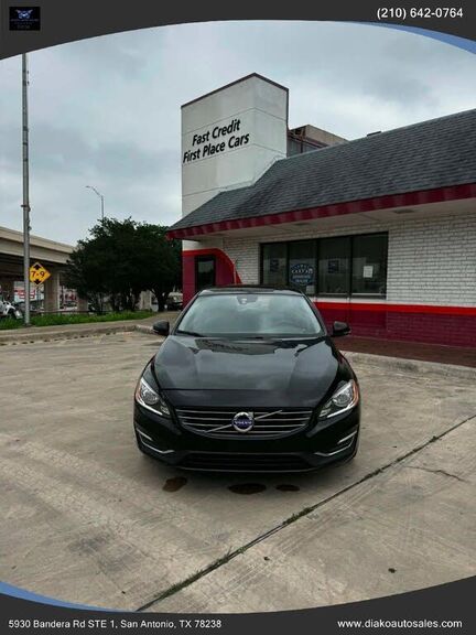 2016 VOLVO S60