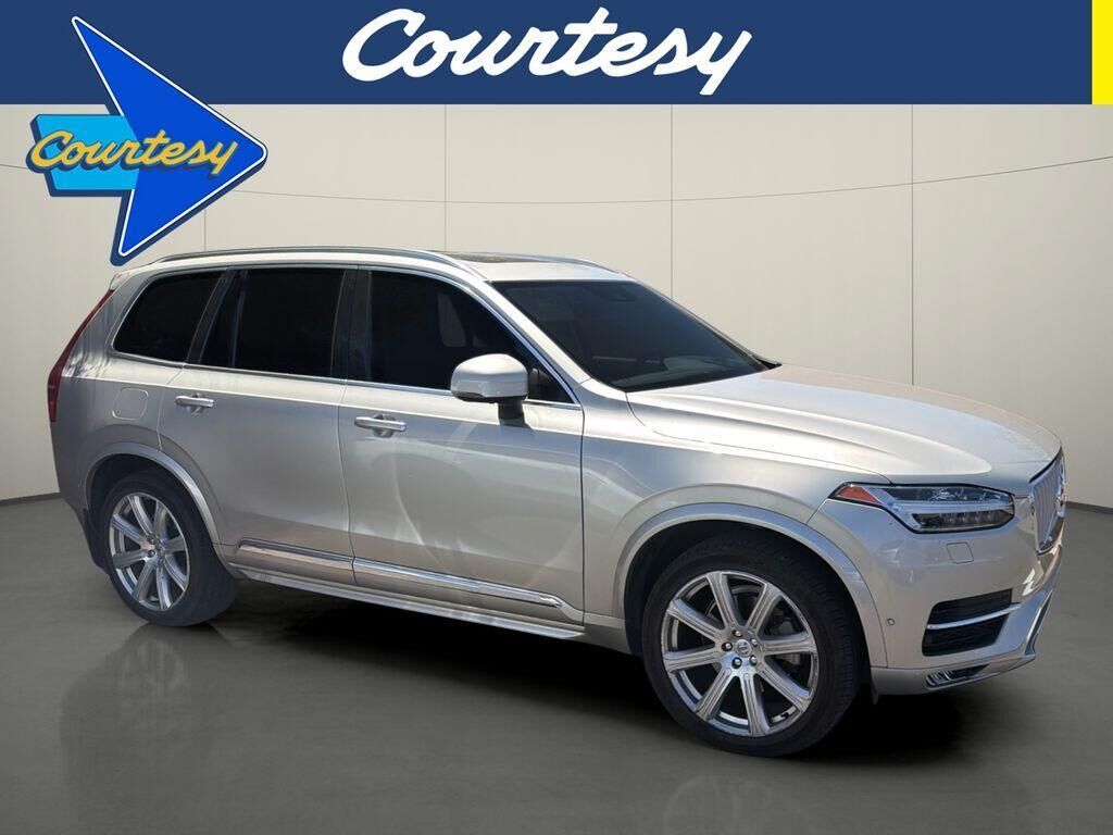 2018 VOLVO XC90