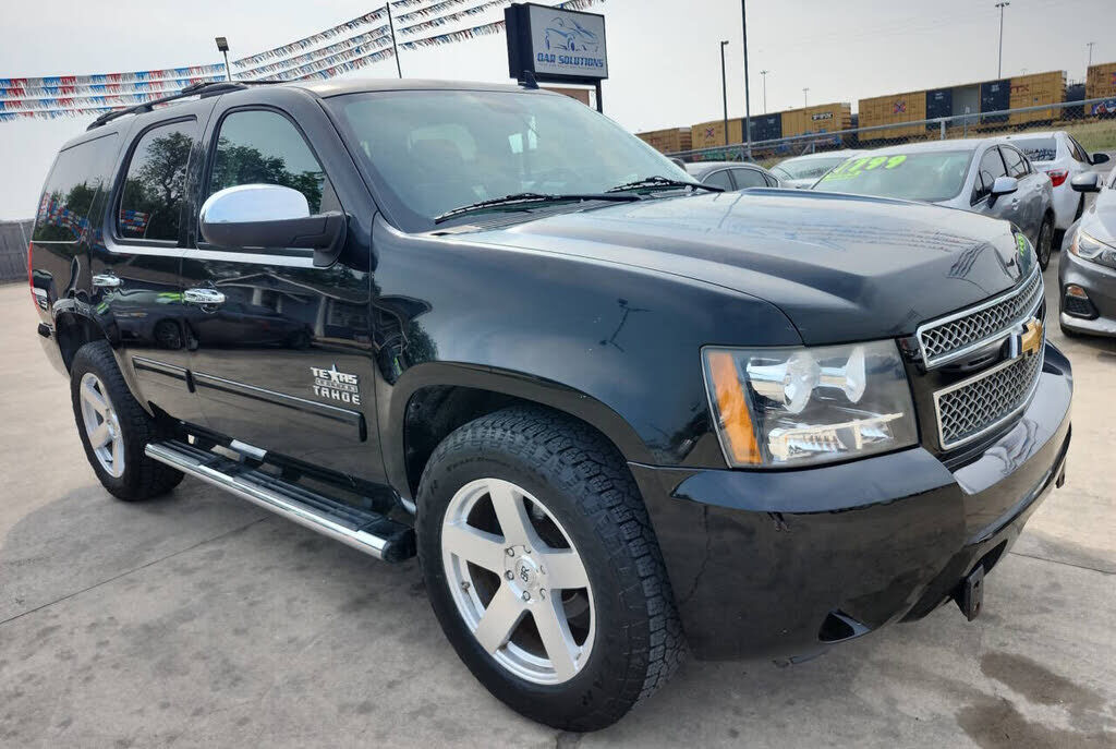 2012 CHEVROLET Tahoe