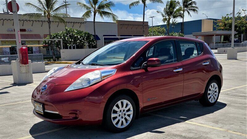 2013 NISSAN Leaf