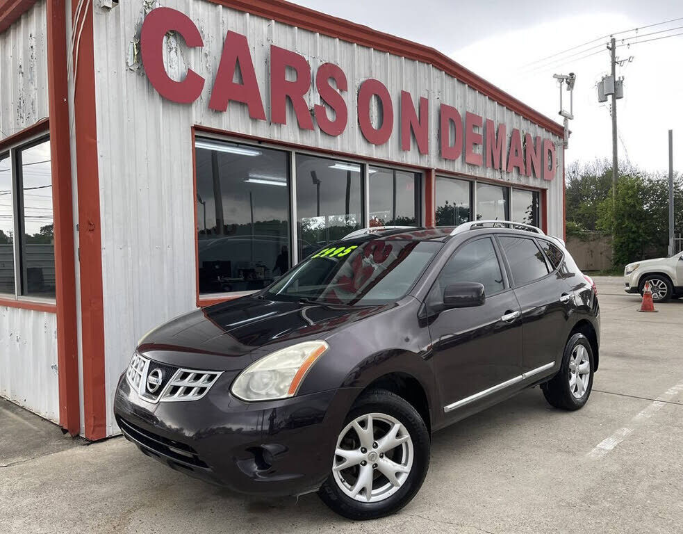 2011 NISSAN Rogue