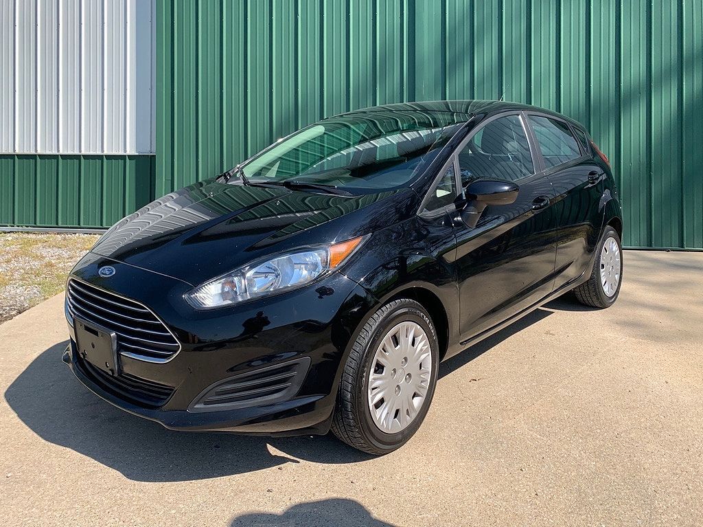 2016 FORD Fiesta