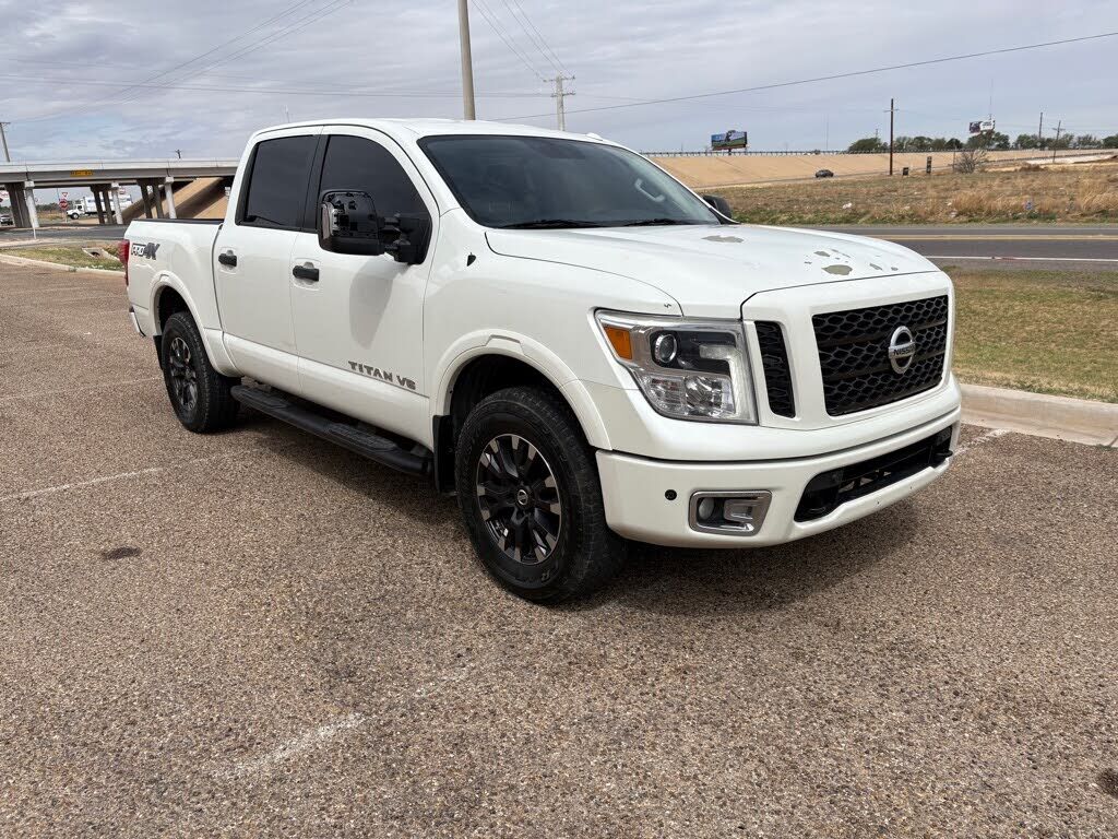 2018 NISSAN Titan