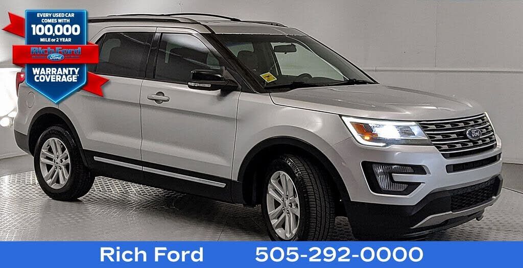 2017 FORD Explorer