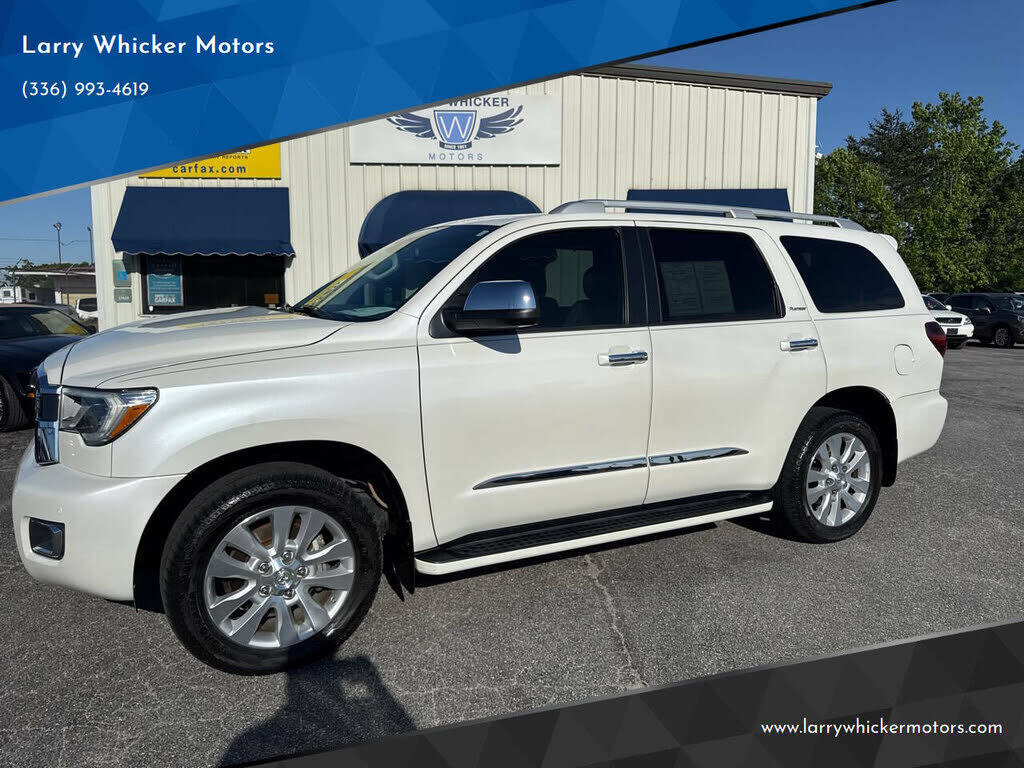 2020 TOYOTA Sequoia