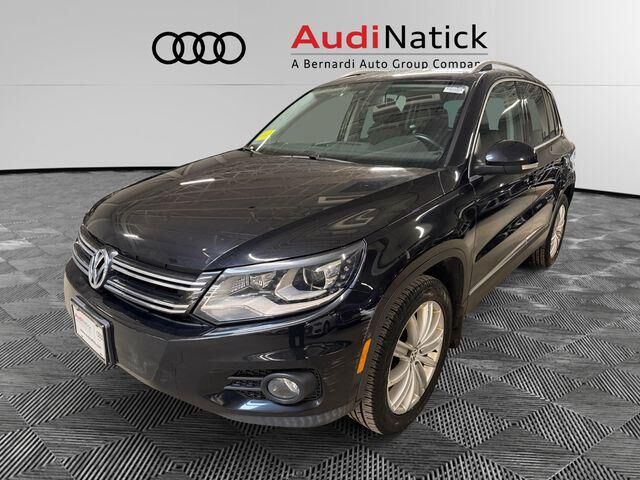 2016 VOLKSWAGEN Tiguan