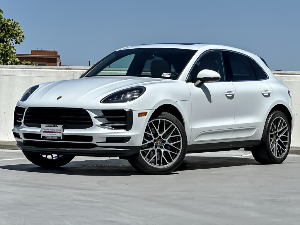 2020 PORSCHE Macan