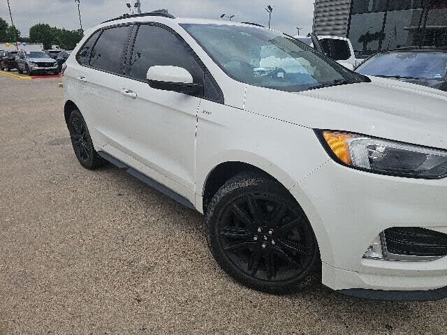 2022 FORD Edge