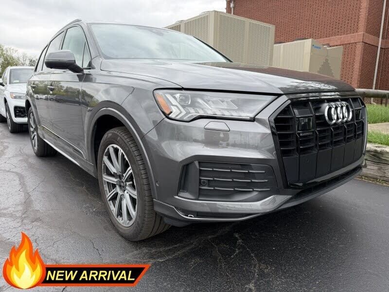 2023 AUDI Q7