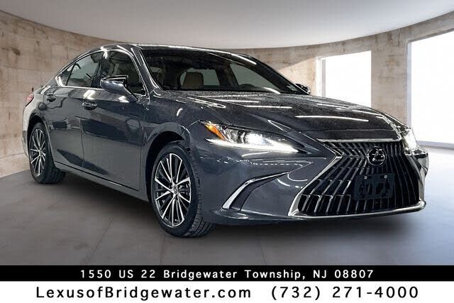 2024 LEXUS ES