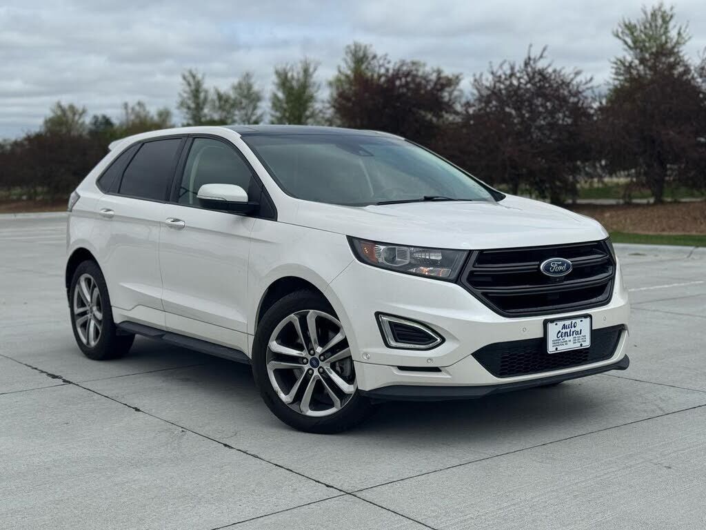 2017 FORD Edge