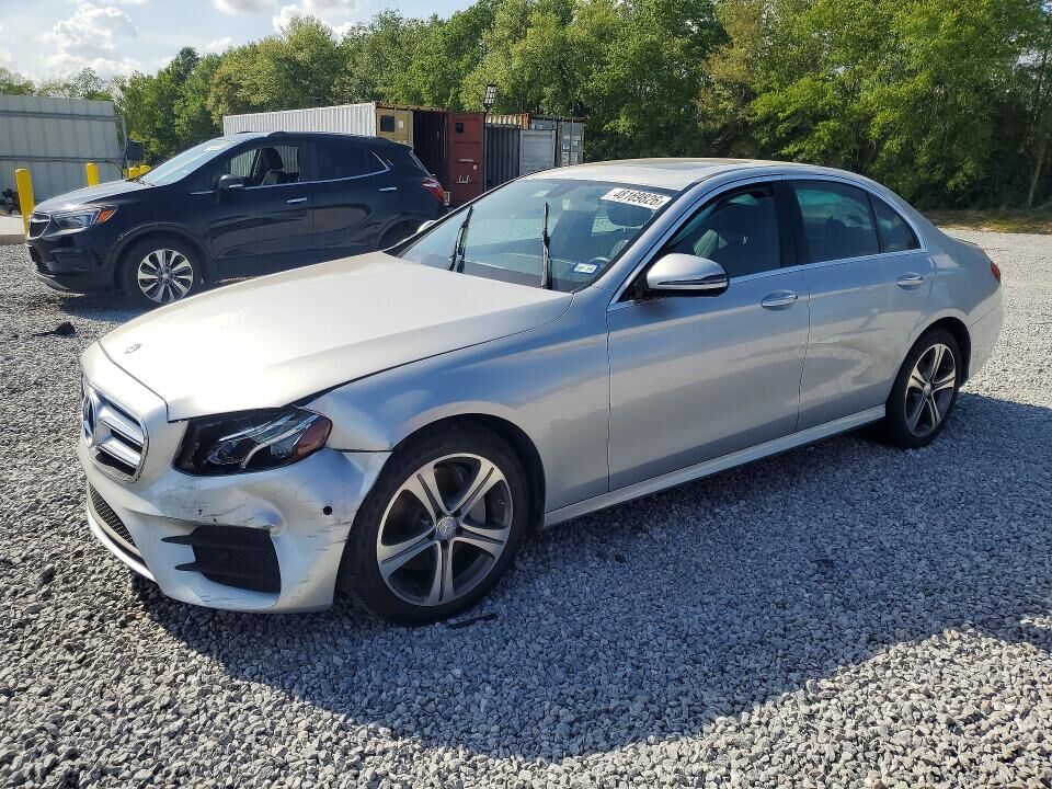 2017 MERCEDES-BENZ E-Class