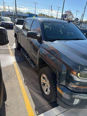 2017 CHEVROLET Silverado