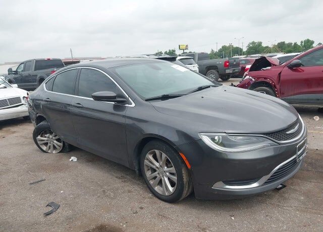 2016 CHRYSLER 200