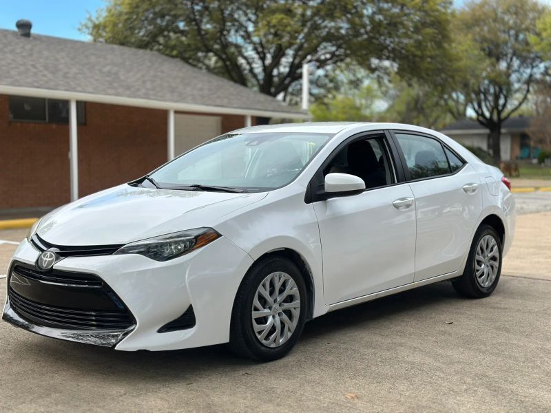 2019 TOYOTA Corolla