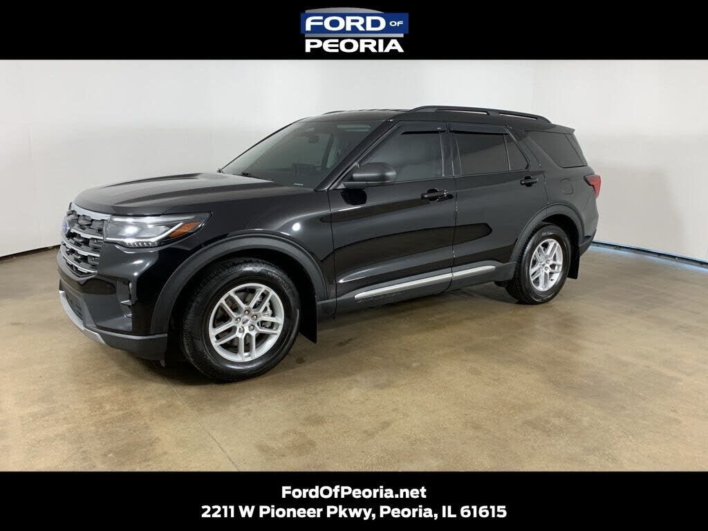 2025 FORD Explorer