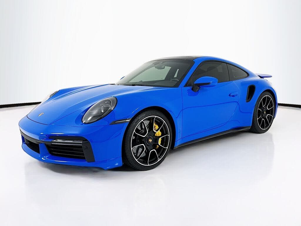 2022 PORSCHE 911
