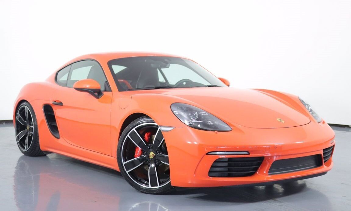 2019 PORSCHE 718