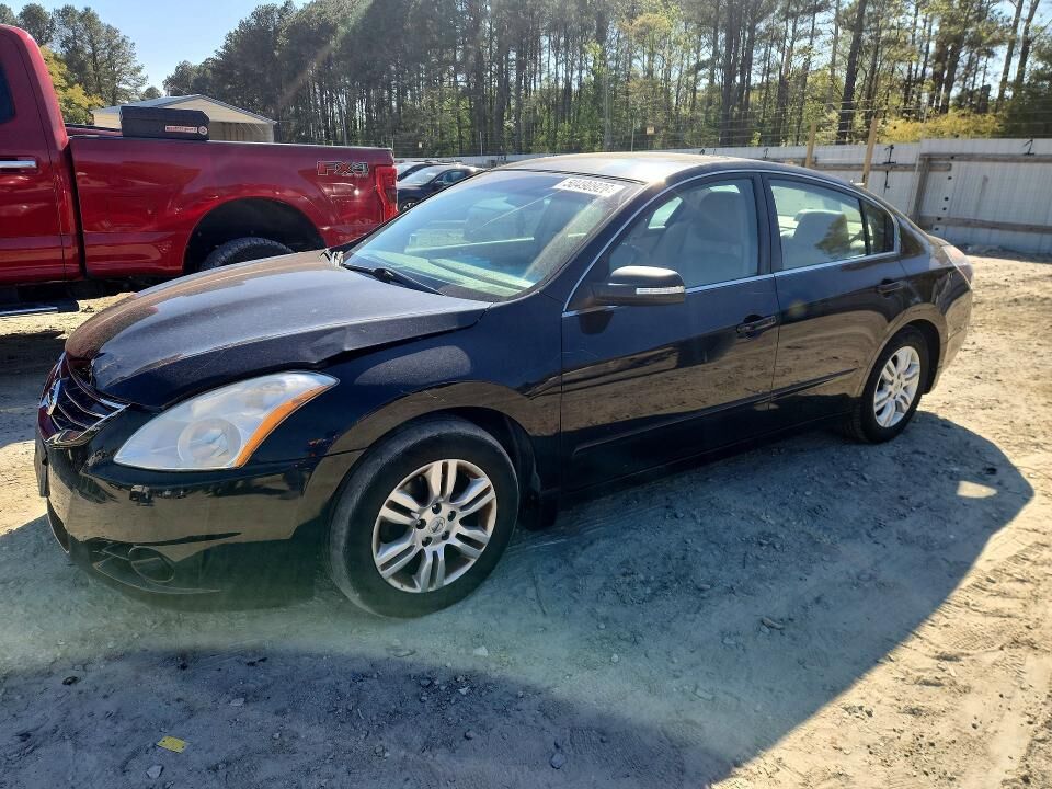 2012 NISSAN Altima