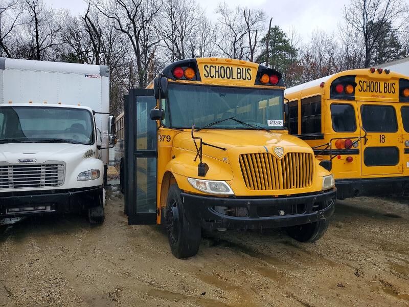 2015 IC BUS PB105