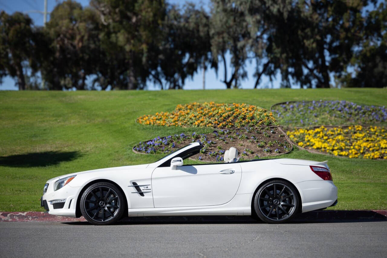 2013 MERCEDES-BENZ SL-Class