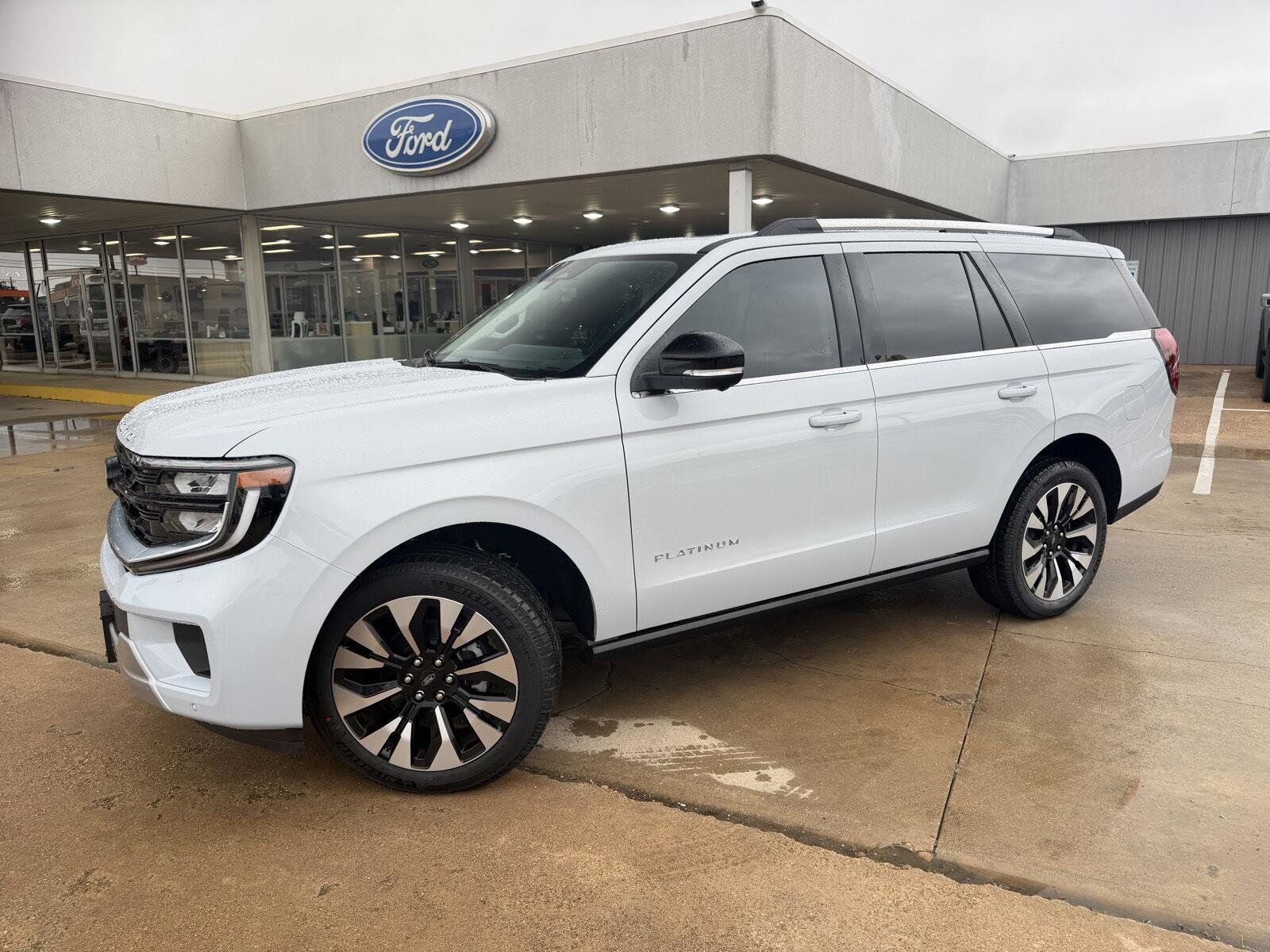 2026 FORD Expedition