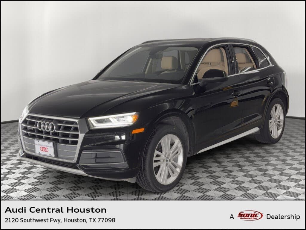 2020 AUDI Q5