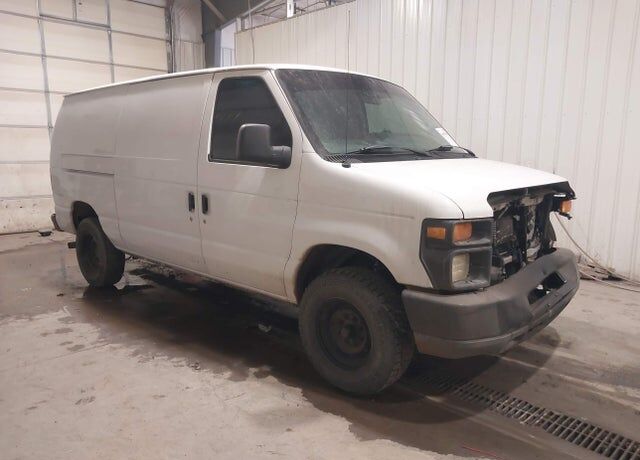 2011 FORD E-250