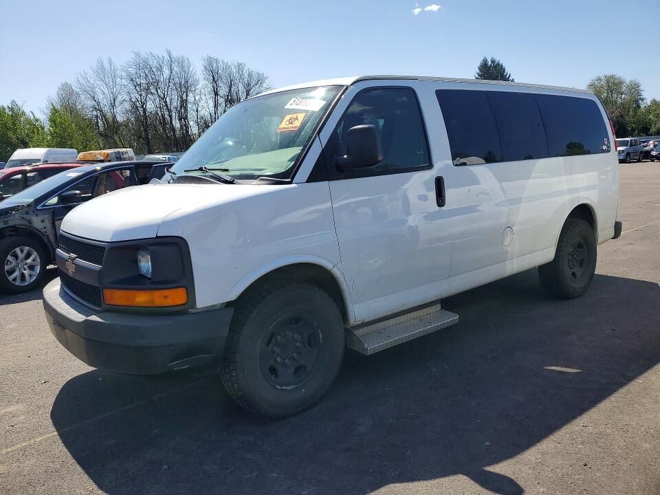 2013 CHEVROLET Express