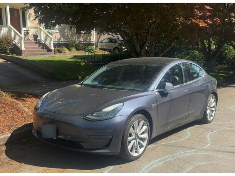 2018 TESLA Model 3