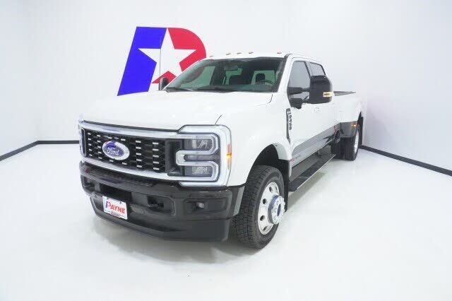 2025 FORD F-450