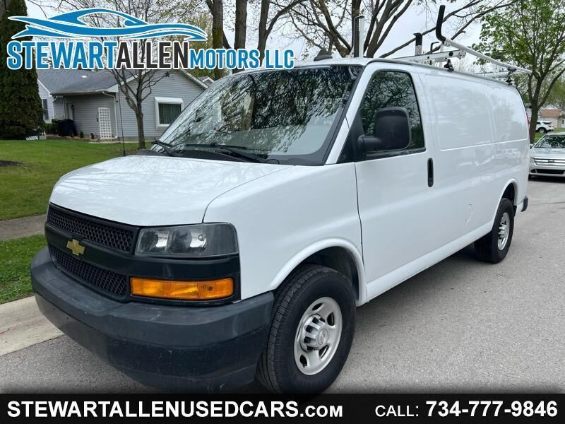 2021 CHEVROLET Express