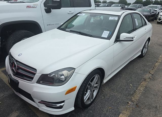 2014 MERCEDES-BENZ C-Class