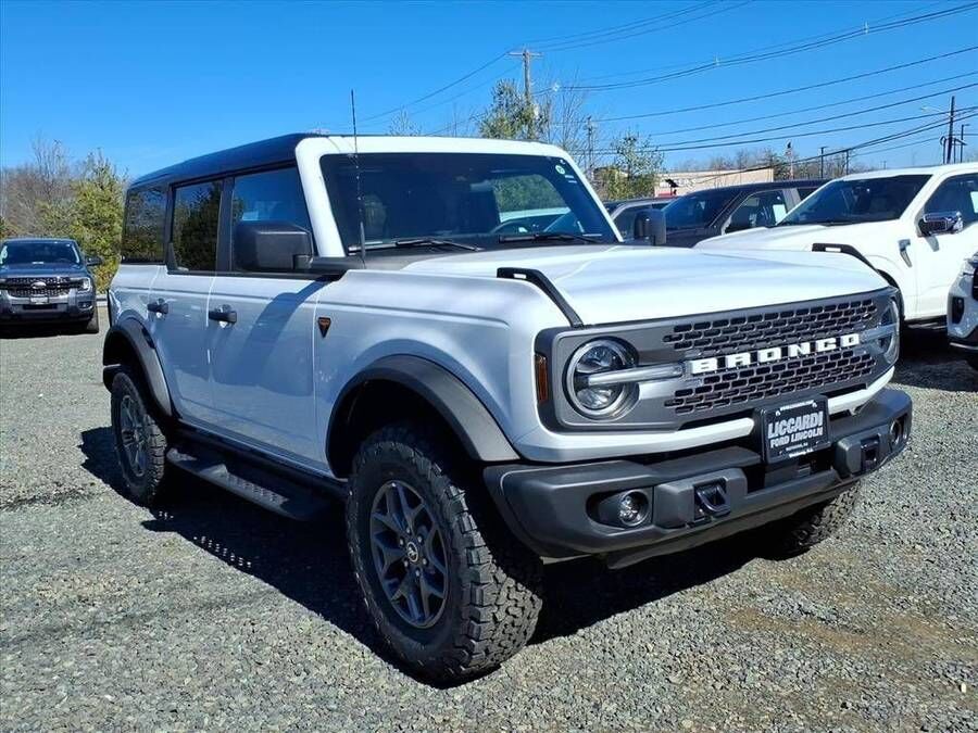 2025 FORD Bronco