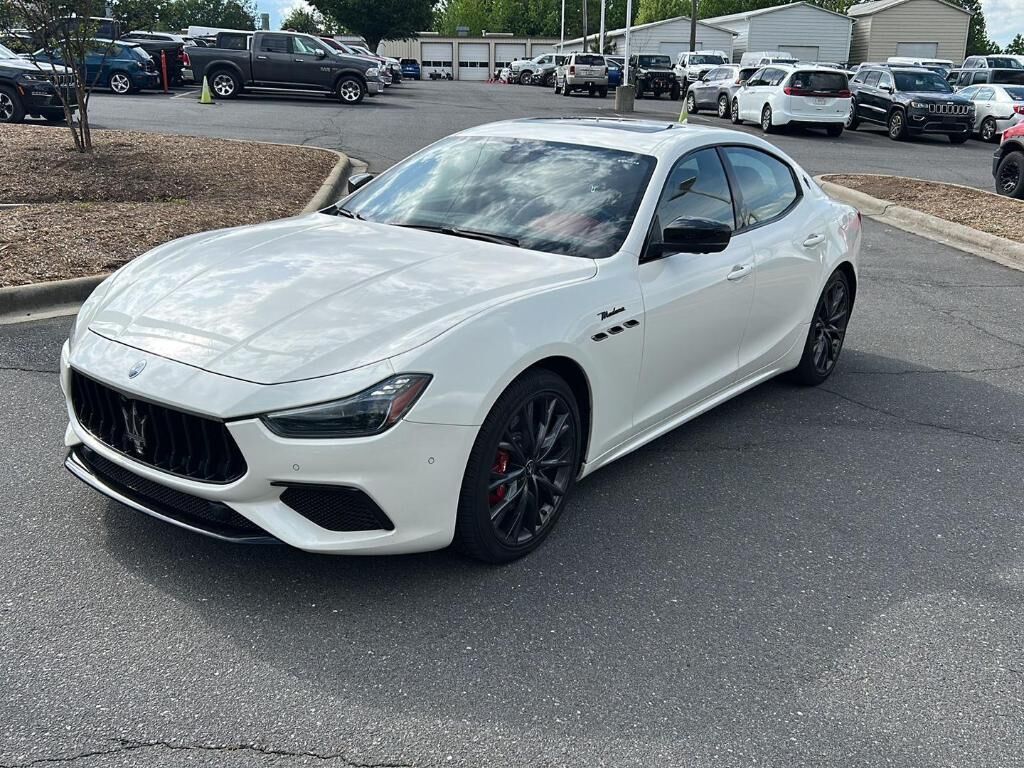 2022 MASERATI Ghibli