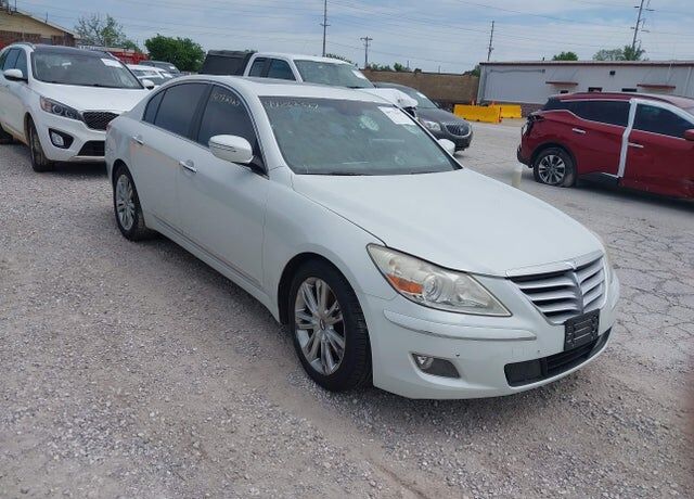 2010 HYUNDAI Genesis