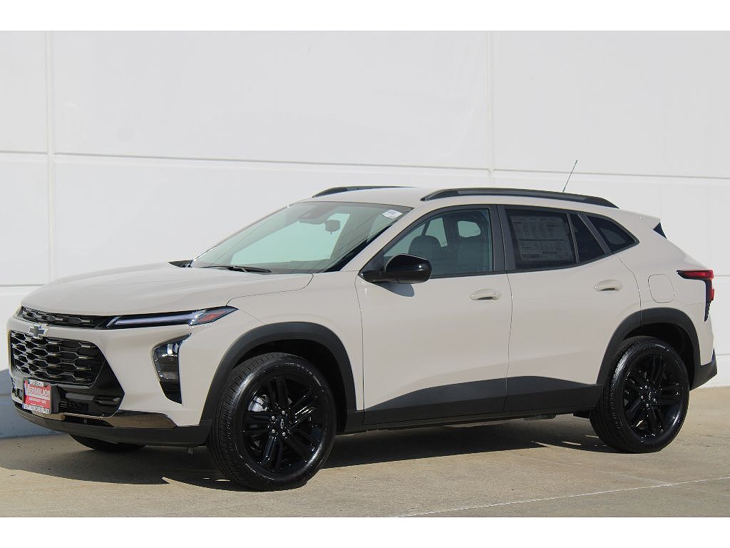 2026 CHEVROLET Trax