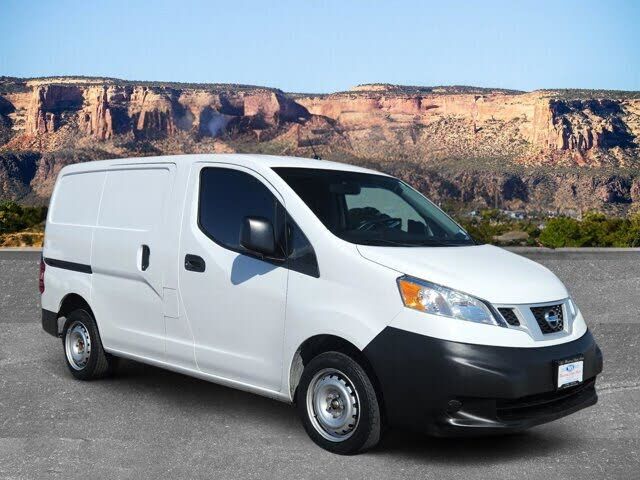2019 NISSAN NV200