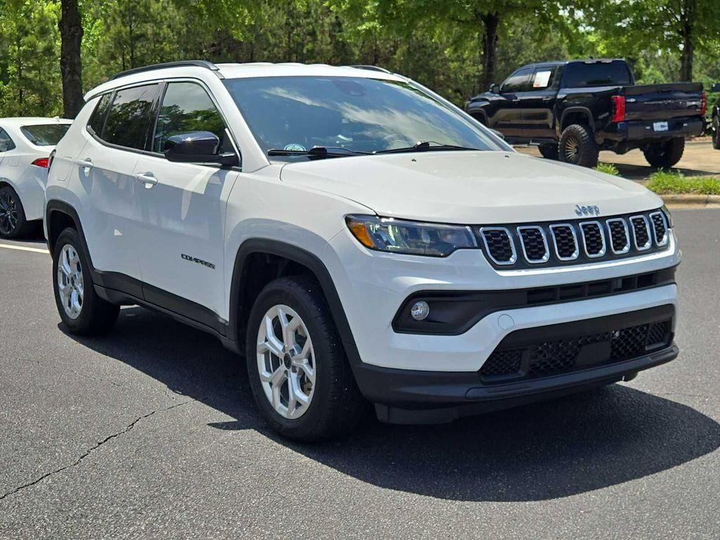 2025 JEEP Compass