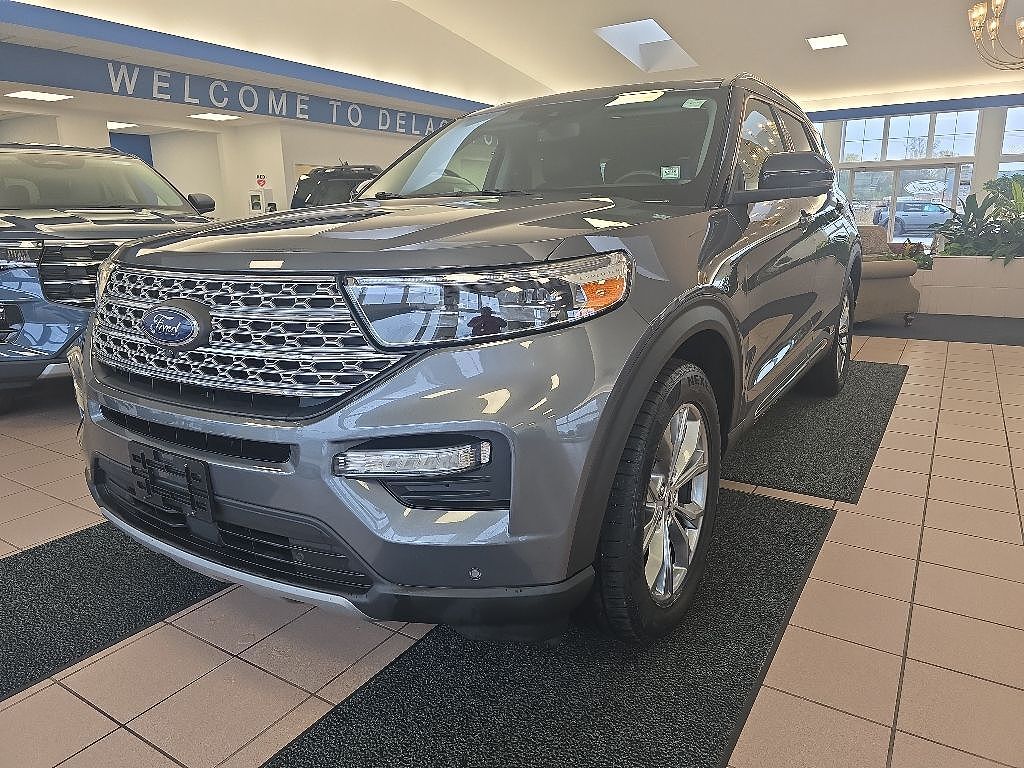2021 FORD Explorer