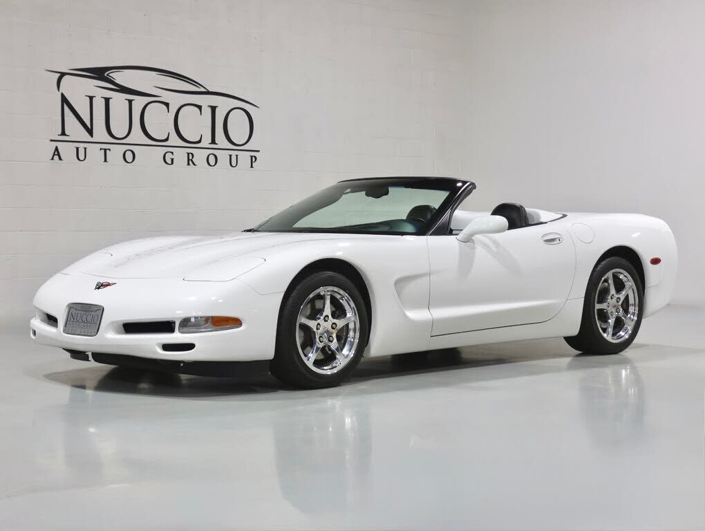 2004 CHEVROLET Corvette