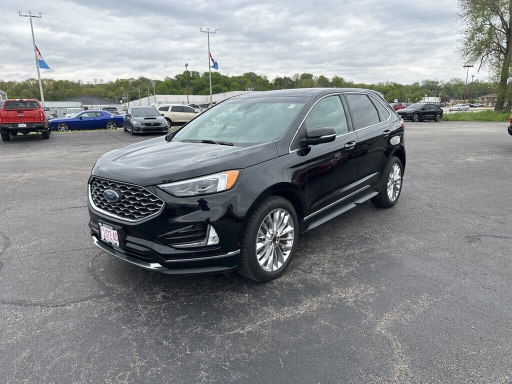 2020 FORD Edge