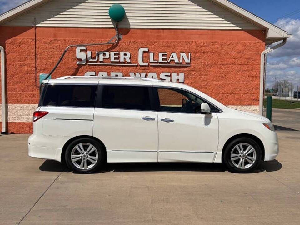 2013 NISSAN Quest