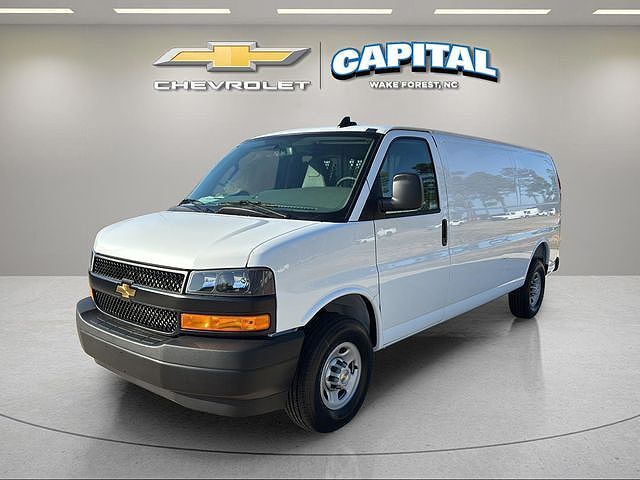 2026 CHEVROLET Express