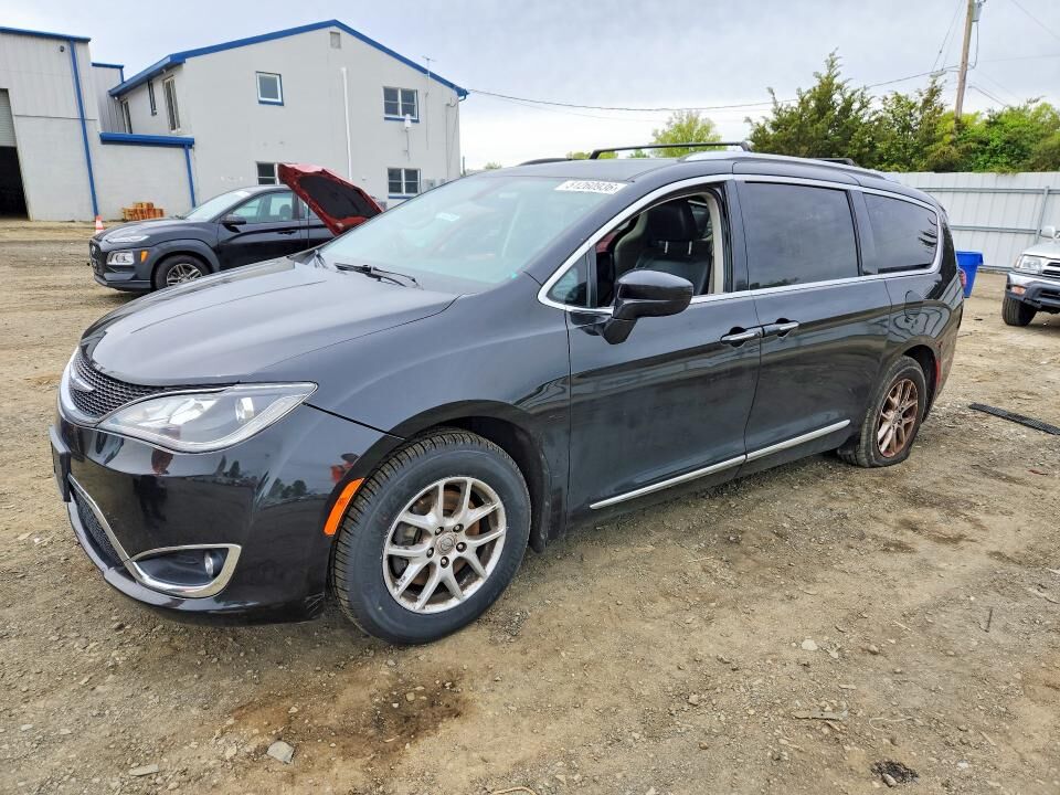 2020 CHRYSLER Pacifica